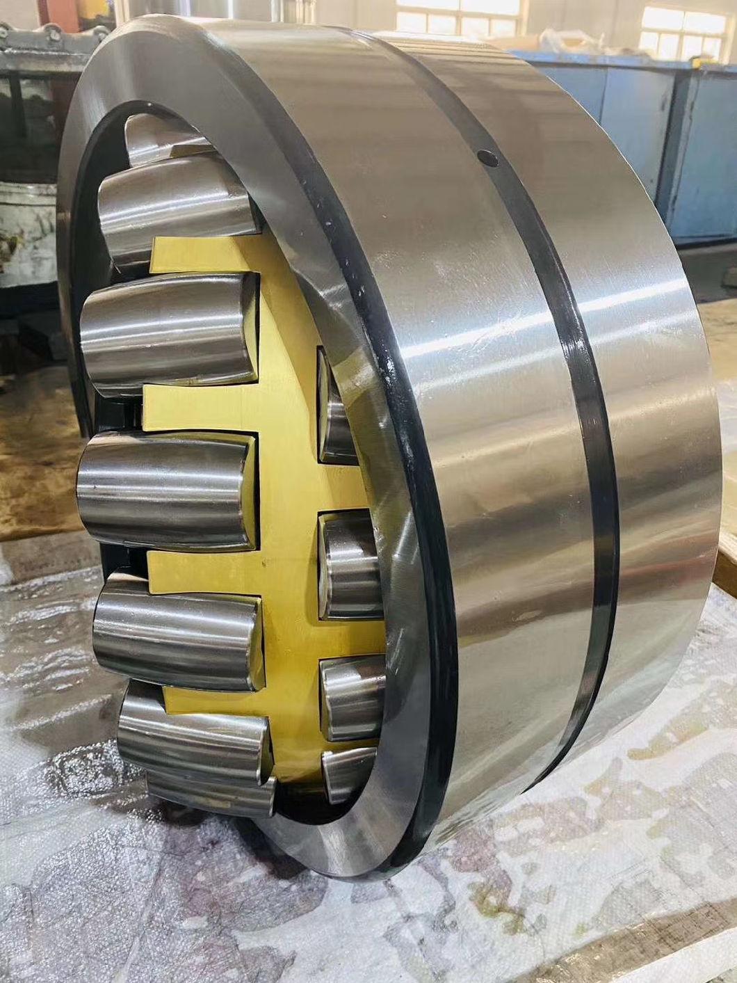 230/1250caf3c3w33 Spherical Roller Bearing for Cement Mixer
