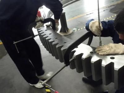Zys Machine Spare Part Slewing Ring Gear Slew Bearing 010.75.4000 for Excavator and Crane