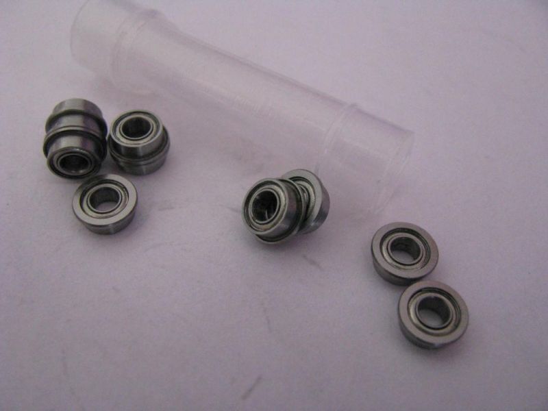 Excellent Flange Deep Groove Ball Bearing (F696ZZ)