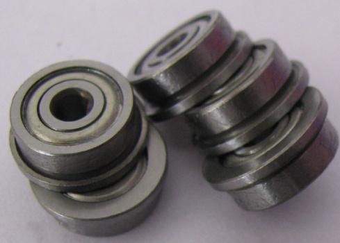 Excellent Flange Deep Groove Ball Bearing (F696ZZ)