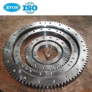 Excavator Parts Slewing Ring Bearing (XSA140844)